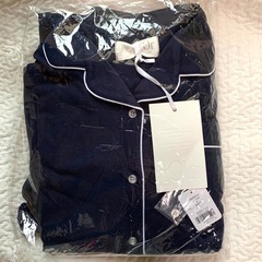 新品未開封　パジャマ　Mサイズ　レディース　フリース素材の画像