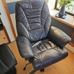 値下げ　オットマン付き安楽椅子