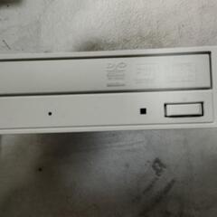 DVD RW ドライブの画像