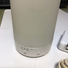 中古　SANWA 7色LED点灯　コンパクトサイズ　超音波加湿器の画像