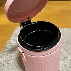 ピンク  ダストボックス  備品の画像
