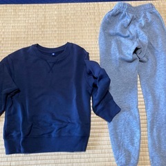 男の子120サイズ上下服の画像
