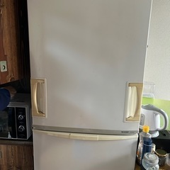 冷蔵庫無料でどうぞ