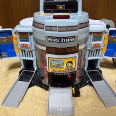 トミカ　ポリスステーションの画像