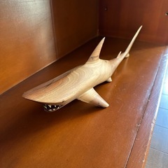 ハンマーヘッドシャーク　手彫りの画像