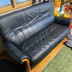 無料　配達要相談　3人掛けソファーの画像