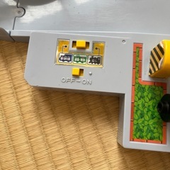 【商談中】プラレール、トミカと遊ぼう！くるぞわたるぞ！カンカン踏切セットの画像