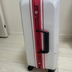 スーツケースの画像
