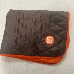 セブン ひざ掛け ブランケット