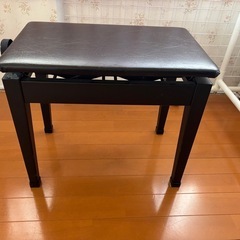 ピアノの椅子★差し上げます