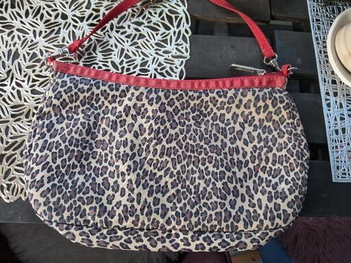 LeSportsac　バッグ