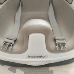 ingenuity　ベビーチェア　テーブル付きの画像