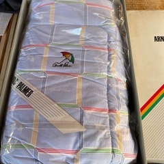 【新品未使用美品】ARNOLD PALMER 掛け布団の画像