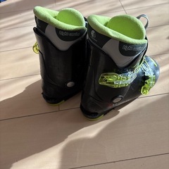 スキー靴 22cmの画像