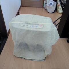 石油ファンヒーターの画像