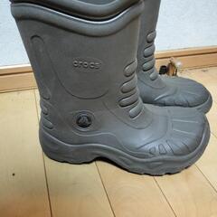 crocs 長靴 26cm 茶色の画像