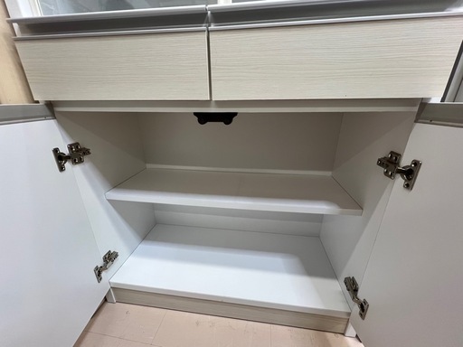 美原店　戸棚　食器棚　キッチン収納