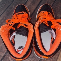 NIKE ダンクハイ　レトロ　ユニバーシティの画像