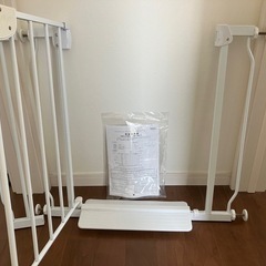 ベビーゲート　パーフェクトスチールゲート　の画像