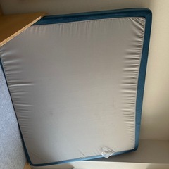 コアラマットレス　クイーンサイズ　フレーム付き　の画像