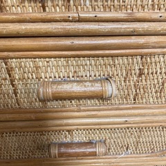籐の小タンスの画像