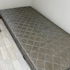 足つきマットレスベット　1/9まで