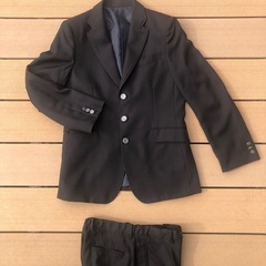 小学校卒業式スーツ160cmの画像