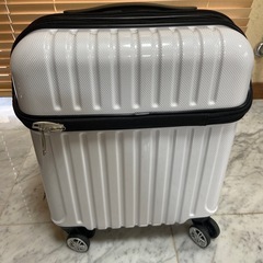 キャリーケース スーツケース 旅行鞄の画像