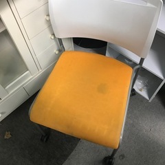 オフィス　パソコン　チェア