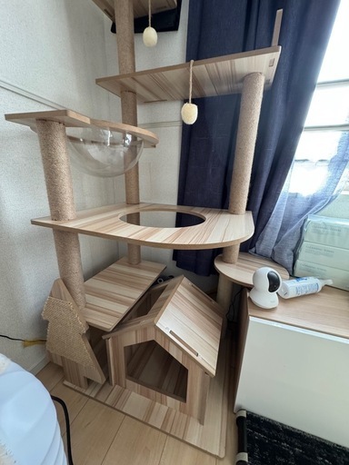 キャットタワー