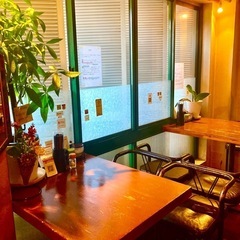 カフェレストラン　アルバイト