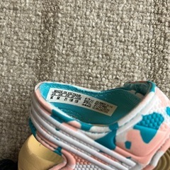 アディダス サンダル 13.0 子供の画像