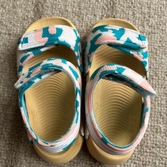 アディダス サンダル 13.0 子供の画像