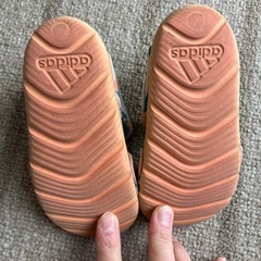 アディダス サンダル 13.0 子供の画像