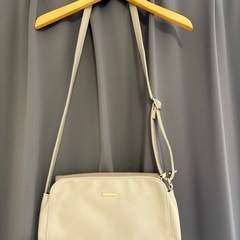 ショルダーバッグの画像