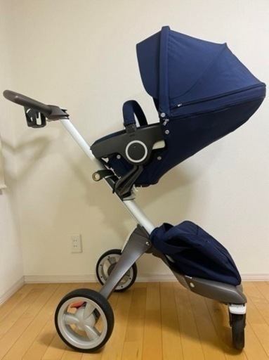 Stokke エクスプローリー　　ベビーカー ネイビー　　ストッケ