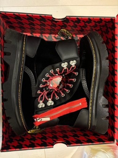 Atmos×Dr.Martinコラボブーツ\n