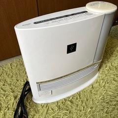シャープ　加湿機能付 セラミックヒーター