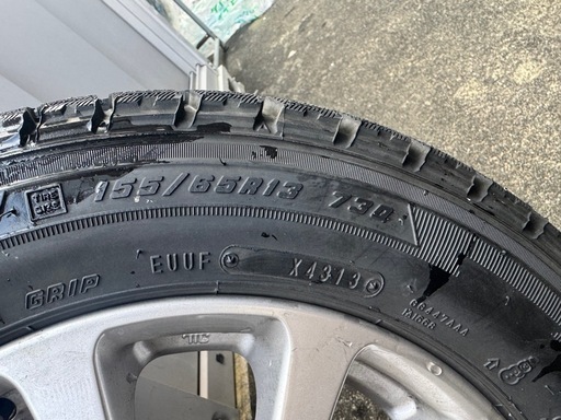 軽自動車 スタッドレスタイヤ4本 アルミホイール付き
