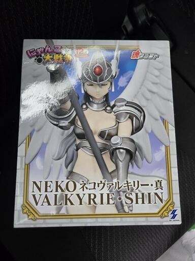 クレーンゲームのフィギュア　ニャンコ大戦争の商品