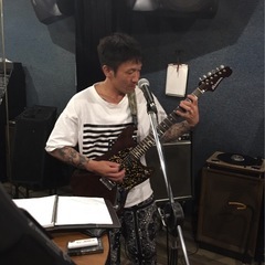 loud punkエモ系で好きなバンドカバーしたり！遊びましょ
