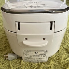 SHARP  3合 炊飯器の画像