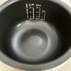 SHARP  3合 炊飯器の画像