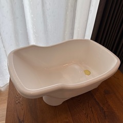 ベビーバス　アカチャンホンポ　中古