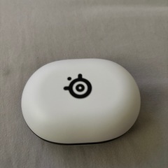 steel series arctis gamebuds の画像