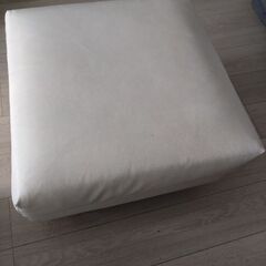 24日まで）三人掛けソファ+付属の一人掛けソファの画像