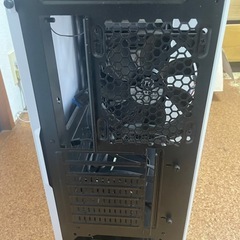 pcケースの画像