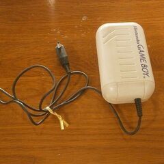 ★初代ニンテンドー ゲームボーイ 充電式ACアダプター DMG-...