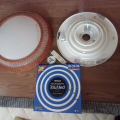 ★★照明器具、蛍光灯、和室、洋室、リモコン、予備蛍光灯、6畳、８畳、10畳、中古品★★の画像