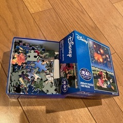ディズニー パズル 花火 108ピース 光るの画像